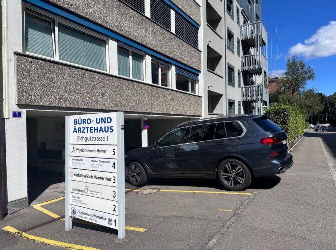Praxis-Eingang winterthur