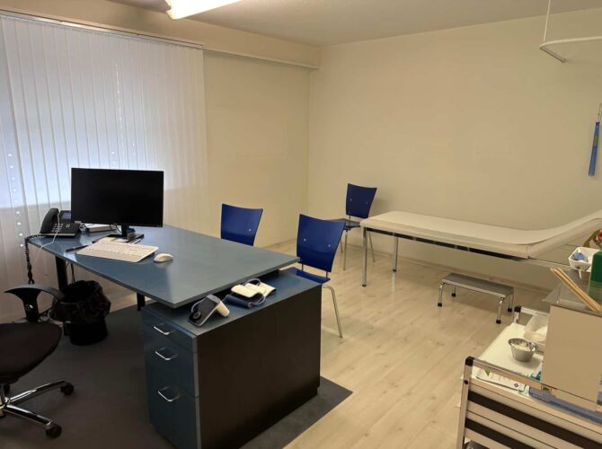 Behandlungsraum Duebendorf II